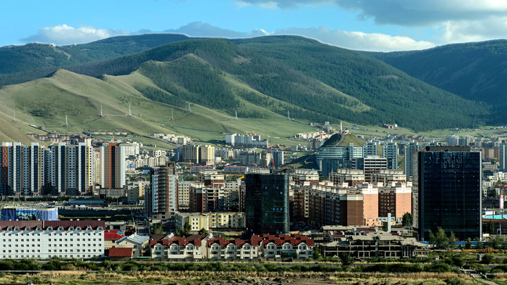 В столице Монголии закрывают все интернет-кафе