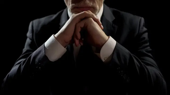 Что написано на стенах Рейхстага и на каком языке. Володин призвал Бундестаг просветить Мерца