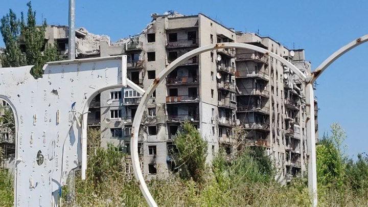 Что скрывают руины Попасной? Репортаж из города-призрака сказал больше военных сводок