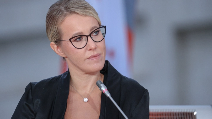 Собчак грудью встала на защиту Запада. Но не учла изящества Китая