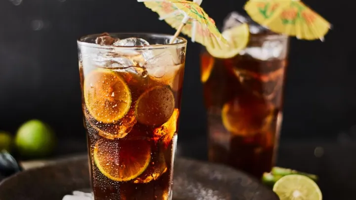 Полезный напиток детства: врач рассказала о пользе какао для гипертоников при контроле давления