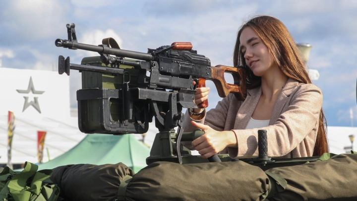 Армия-2025 исчезла из афиши Патриот-Экспо. Малофеев объяснил, почему это хорошо