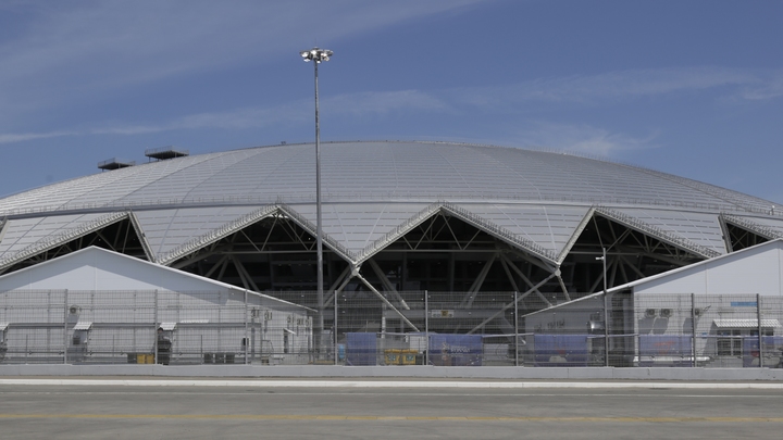 Власти Самарской области о смерти болельщика на во время матча КС – Рубин: помощь оказывали