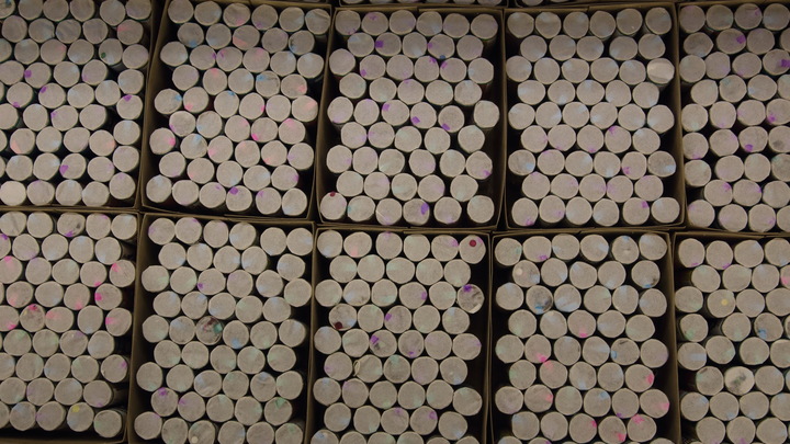 В Гулькевичи взорвались сотни фейерверков из-за пожара в магазине пиротехники