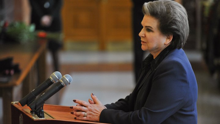 Вы - космос: Терешкова предложила обнулить президентские сроки. Витязева восхитилась