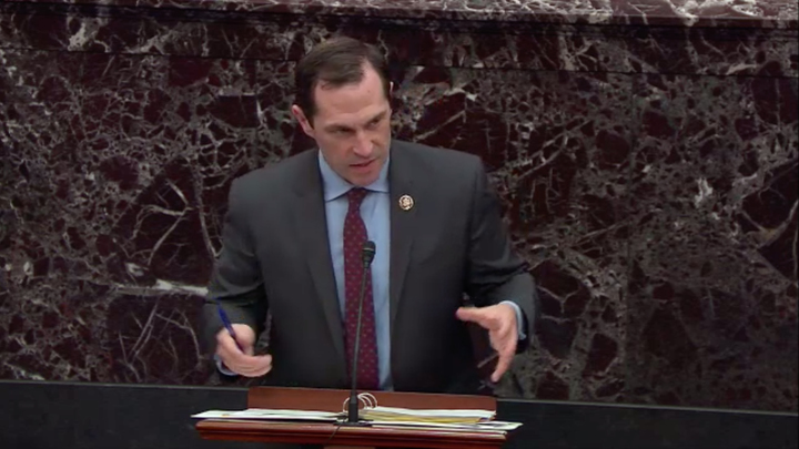 Путин каждый день думает, как уничтожить демократию США - менеджер по импичменту Трампа