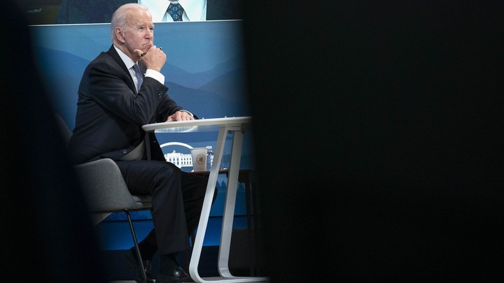 Байдена с расспросами Где мама? Мама? быстро успокоили - видео