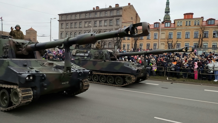 Убить двух зайцев одним Киевом: США готовят публичный ультиматум небратьям