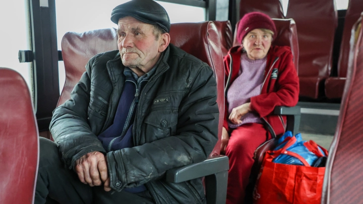 Бабушек и дедушек России подарили мошенникам: ЦБ наконец проснулся, но попытки защитить граждан дали осечку