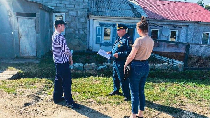 Свердловский губернатор дал чиновникам задание на выходные из-за пожаров