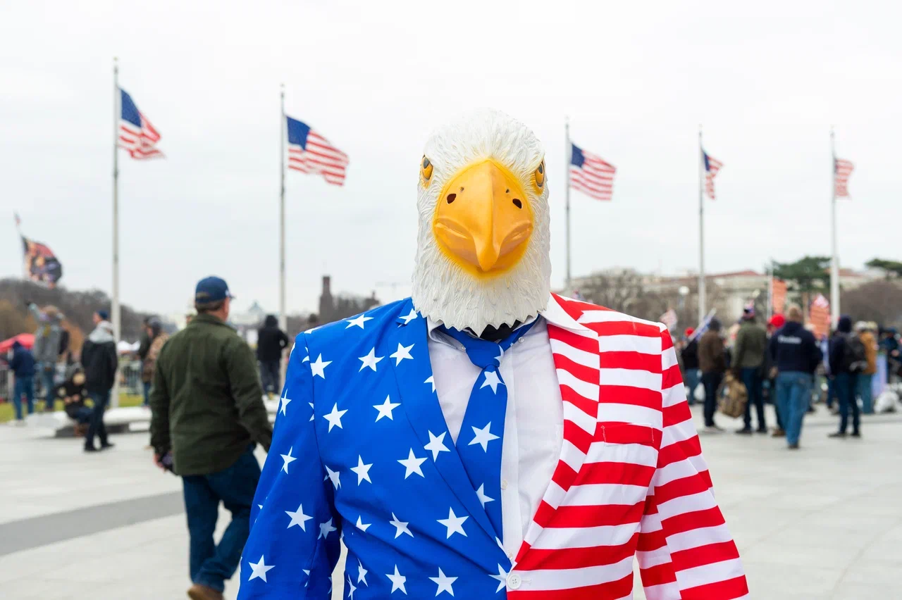 Американцы ищут Зеленскому альтернативу. Есть три кандидатуры: СВР рассекретила шифрограмму