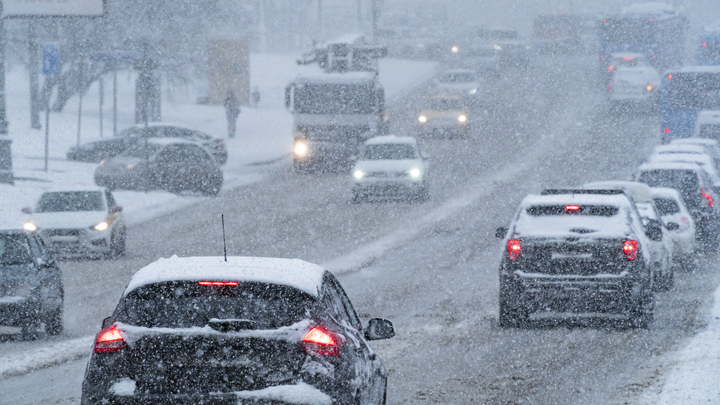 На трассах Свердловской области ввели ограничения из-за непогоды