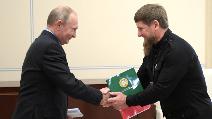 Кадыров: выступление Путина на вручении медалей — сигнал Западу