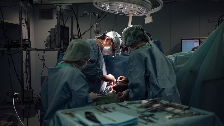 Кардиохирурги из Новосибирска спасли малыша с уникальным пороком сердца