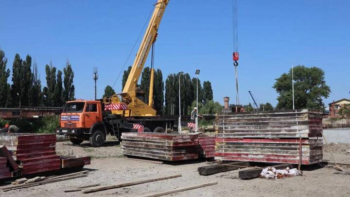 В Армавире построят новый завод по производству стеклянной посуды