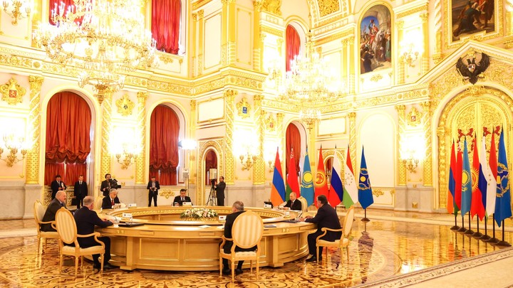 Путин продолжает держать в напряжении как Финляндию, так и Швецию