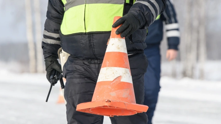 Четыре человека пострадали в ДТП с автобусом и тремя машинами в Москве