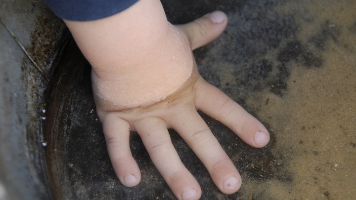 Пометка 18+ не спасёт: Дети попались в ловушку взрослых игр