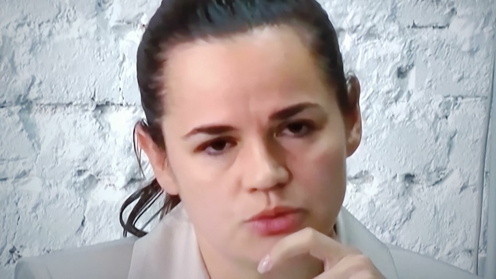 Тихановская не способна повлиять на ситуацию в Белоруссии, она лишь декорация - эксперт