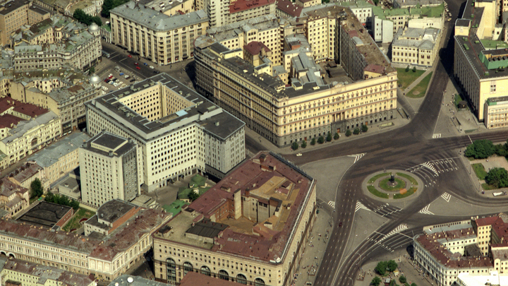 Дзержинский постоял – и хватит. Не надо портить Москву