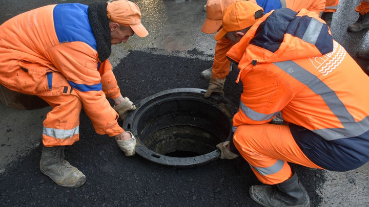 На дорогах Владимира появятся плавающие люки: что это такое