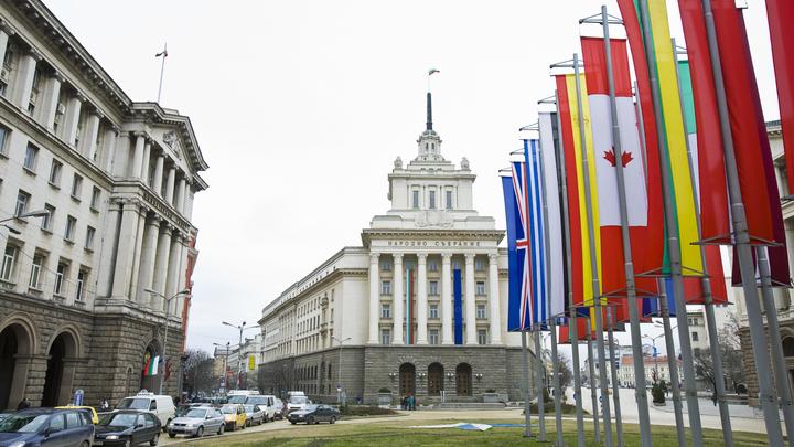 Болгарский губернатор пошёл против течения: Не дал уколоть Россию