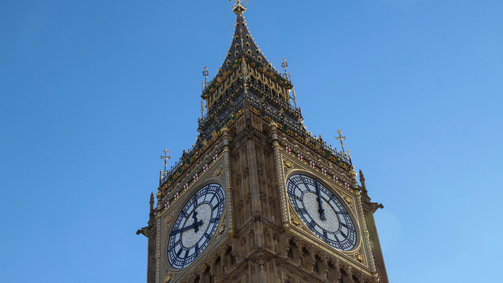 Политолог обличил переобувшегося русофоба: Дайте справку об освобождении от санкций