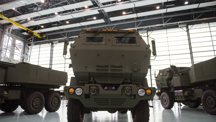 Красиво горит этот HIMARS: Ликвидация вместе с экипажем попала в кадр