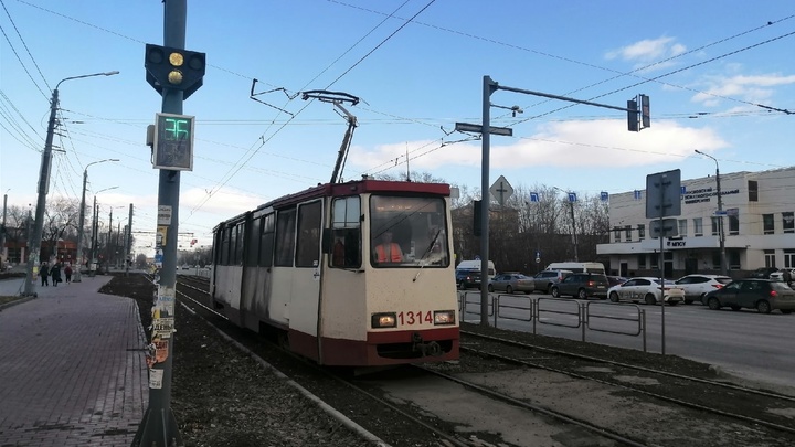 На ключевом участке в центре Челябинска меняется движение трамваев