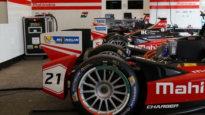 Формула-1 разорвала контракт на проведение Гран-при России