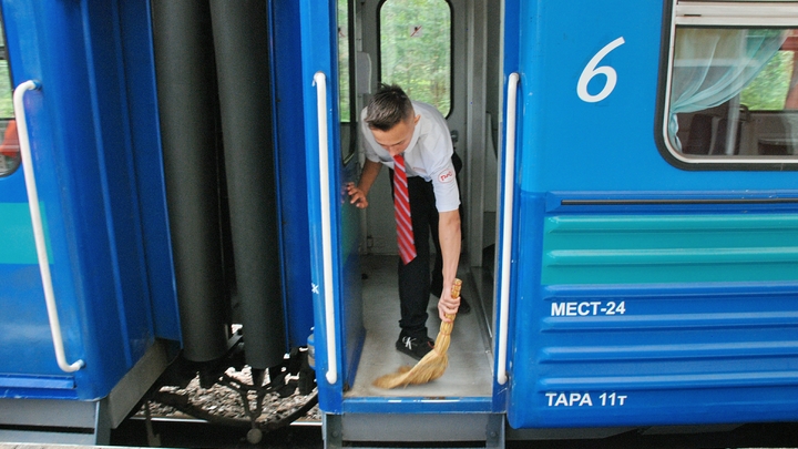 Руководство РЖД обещало пустить дополнительные поезда на юг