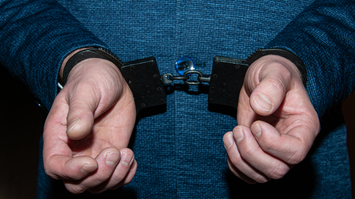 Зятя бывшего мэра Владивостока обвинили в убийстве 24-летней давности