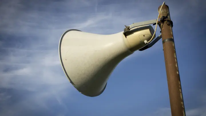 Оповестили, а что делать, не сказали!: Рассказываем порядок действий во время сирены воздушной тревоги