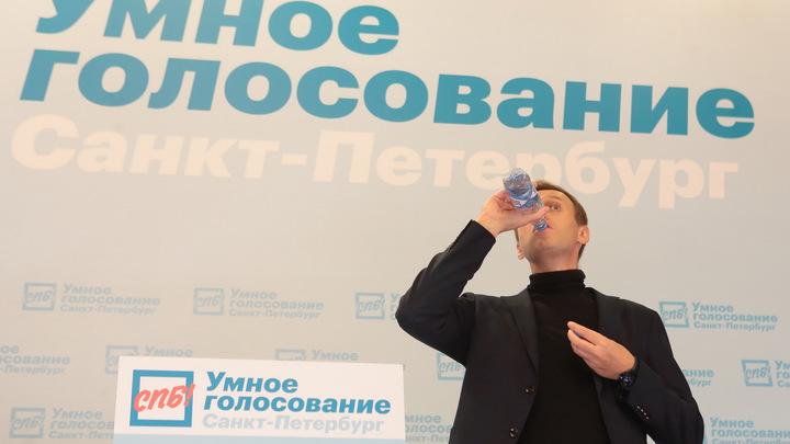 Вспомнил царей и... свои трусы: Навальный поразил своей речью в зале суда
