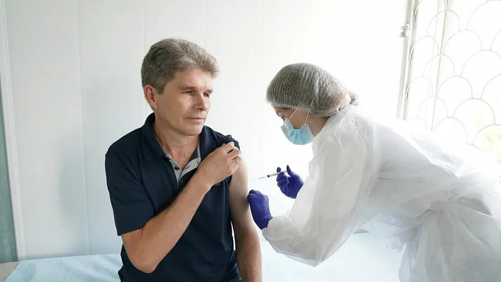 Коронавирус на Кубани к 30 августа: прививочная кампания активно разворачивается в селах