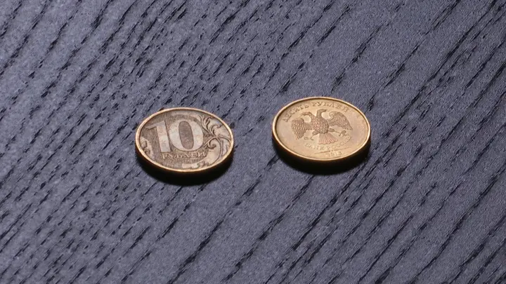 Академик Глазьев нанёс очередной удар по денежным властям. Центробанк выглядит бледно