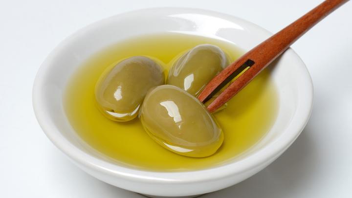 Врач составил список продуктов против рака: Это масло должно быть в каждом доме