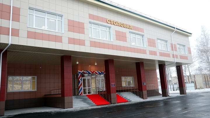 В Кургане открыли двухэтажную столовую для курсантов-пограничников