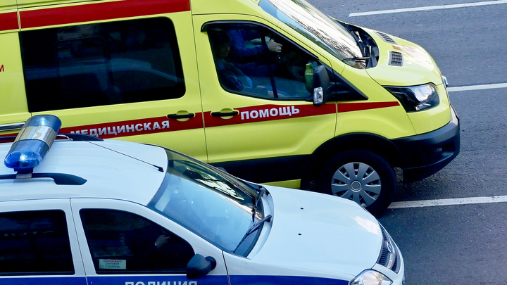 В центре Екатеринбурга пешеход погиб под колёсами легковушки