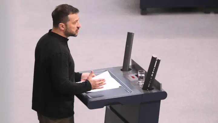 Арестович* рассказал, кто может прийти на смену Зеленскому. Станет ещё хуже