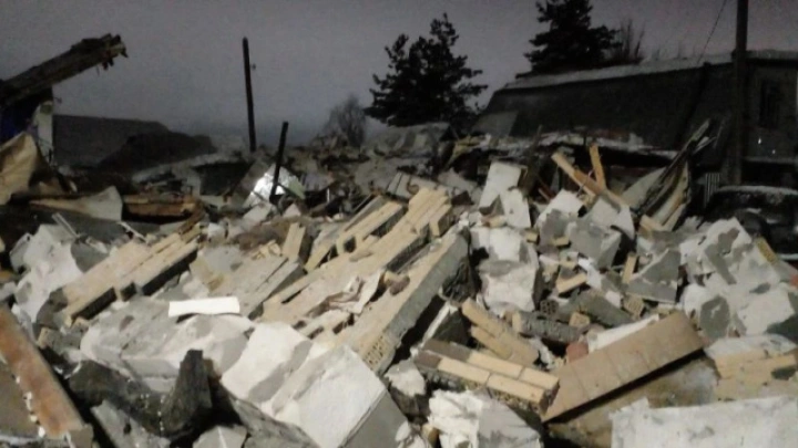 Под Рязанью обрушился жилой дом с хозяином внутри