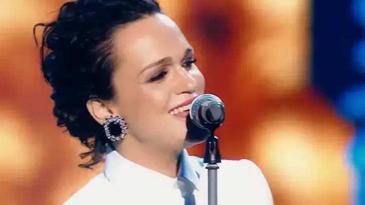 Певица Слава вышла на связь пригрозила суицидом из-за срыва концерта в Пензе