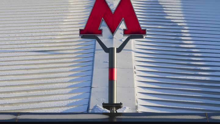 Сбой на красной ветке метро произошёл из-за небольшой технической неисправности