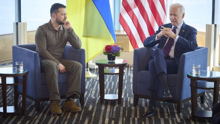 Украину начали сливать: G7 тайно работает над принуждением Зеленского к миру - La Repubblica