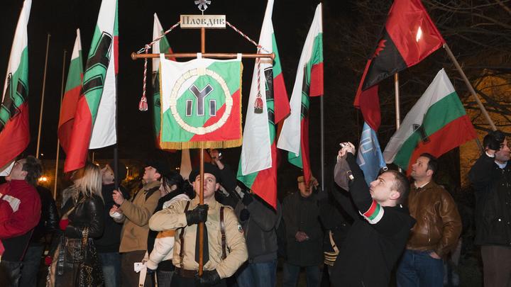 Страна профессиональных русофобов: Болгары потребовали от русских перестать называть их братьями