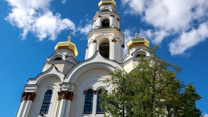 Родительские субботы 2022-2023: даты, приметы и традиции поминальных дней
