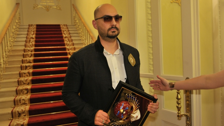Приговор Серебренникову раскритиковал глава антикоррупционного комитета: "Тусовка защитила своего" Приговор Серебренникову раскритиковал глава антикоррупционного комитета: "Тусовка защитила своего"