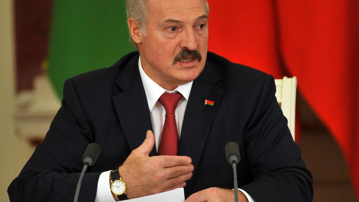 Бывший футболист Лукашенко разнес чиновников за отсутствие сборной Белоруссии на ЧМ-2022