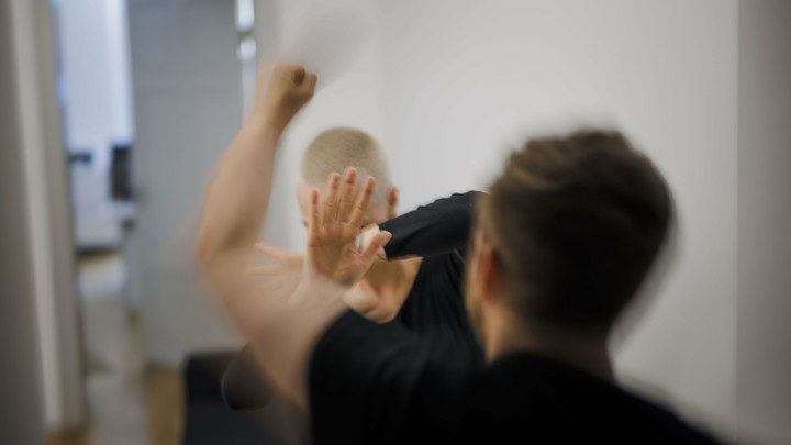 В США разрешили домашним насильникам владеть оружием