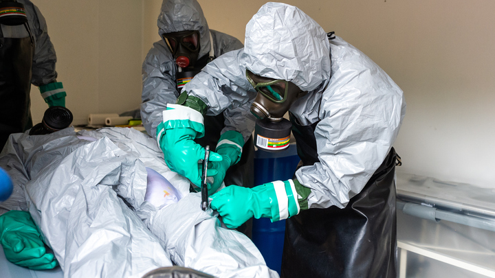 Такие вещества создаются только в одной стране: ВСУ уже 17 раз применили химоружие в зоне СВО